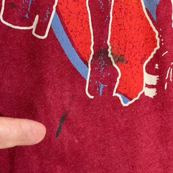 KISS Shirt Mens L 42 Greatest Hits Tour Band Rock Music Distressed 2023 T-Shirt - Picture 4 of 7